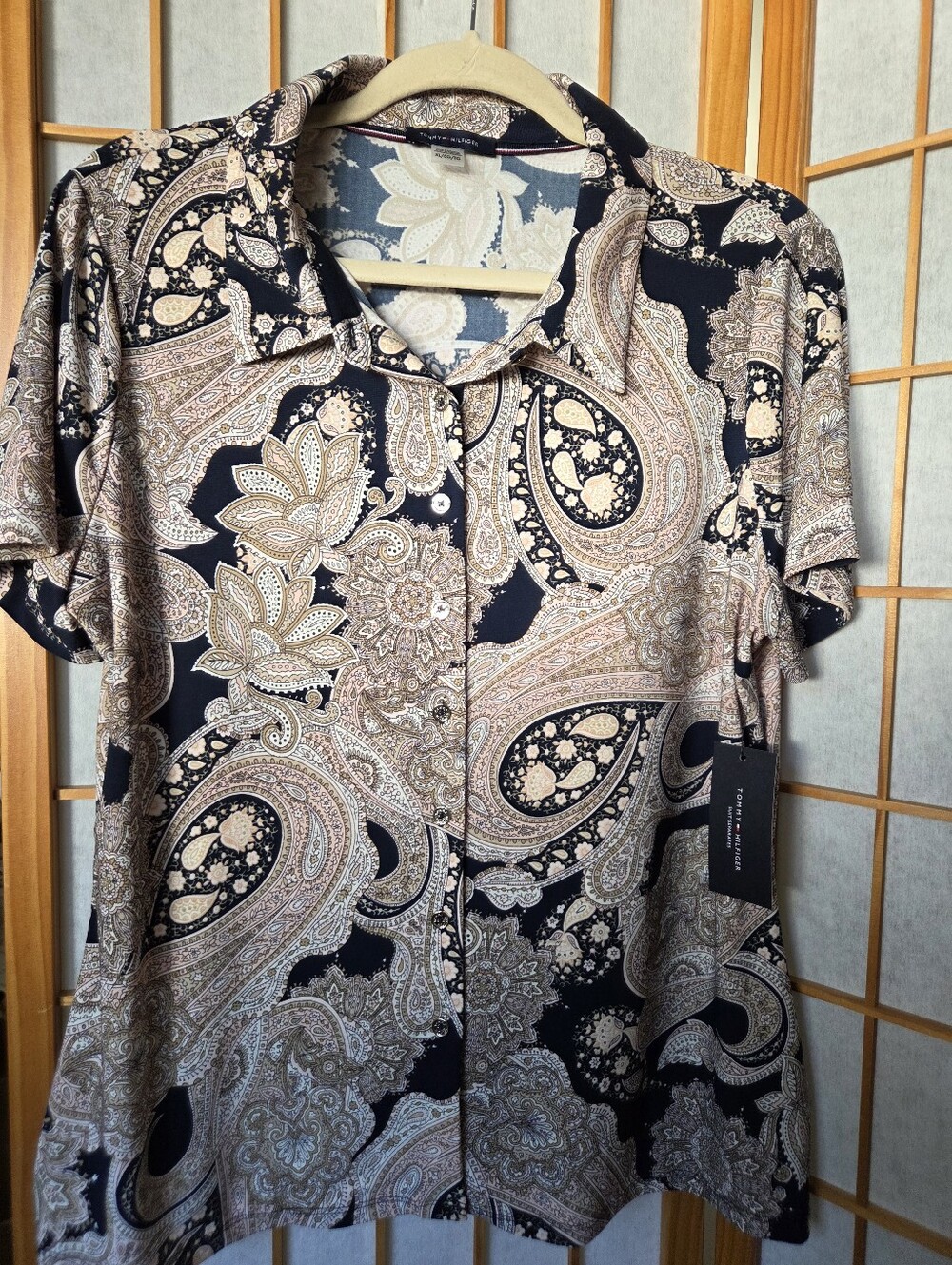WOMENS TOMMY HILFIGER STRETCH PAISLEY PRINT SHORT SLEEVES BUTTONS DOWN BLOUSE L